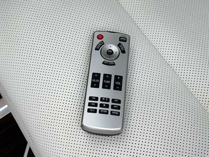 Фото 32 - Lexus LM