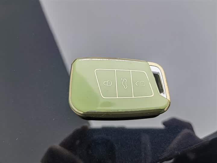 Фото 19 - Volkswagen Passat