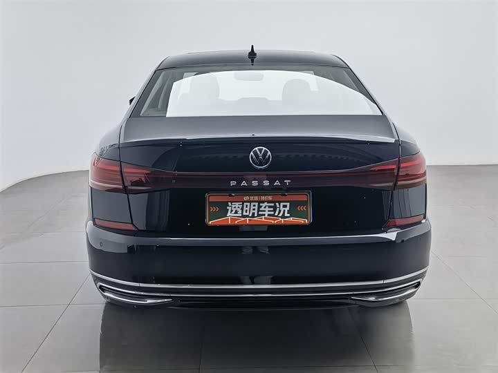 Фото 4 - Volkswagen Passat
