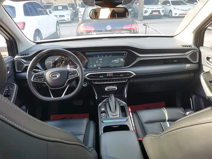 Фото 10 - GAC Trumpchi GS4