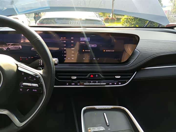 Фото 13 - Buick LaCrosse