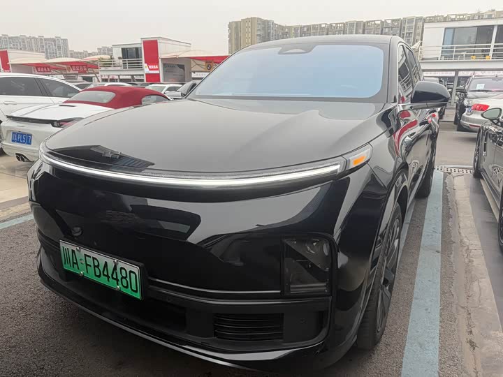 Фото 1 - LiXiang L9