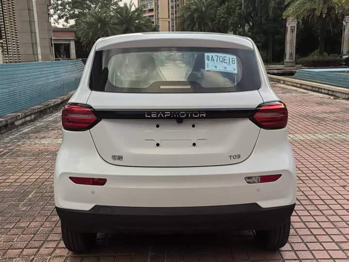 Фото 12 - Leapmotor T03