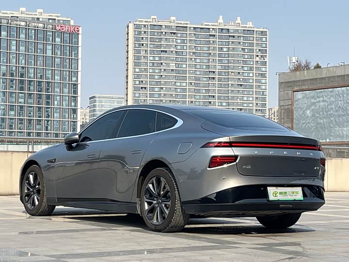 Фото 6 - XPeng P7