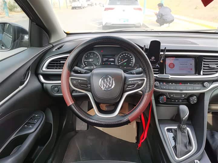 Фото 11 - Buick Excelle GT