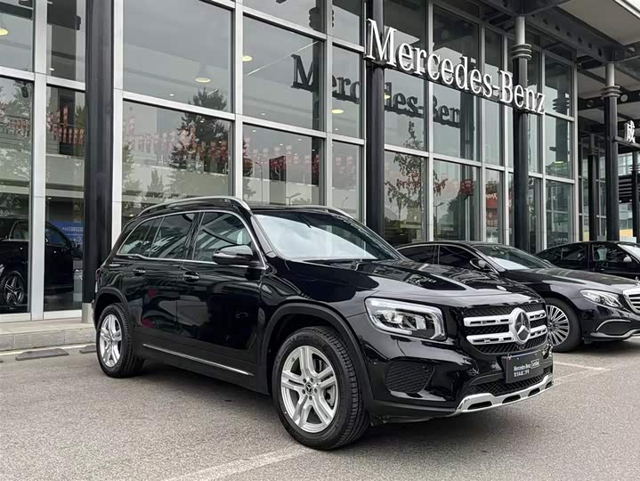 Фото 3 - Mercedes-Benz GLB-Class