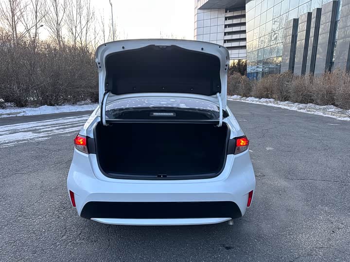 Фото 18 - Toyota Levin