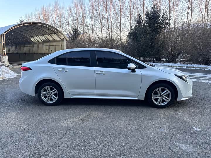 Фото 4 - Toyota Levin