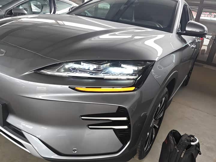 Фото 15 - BYD Song Plus Hybrid/EV