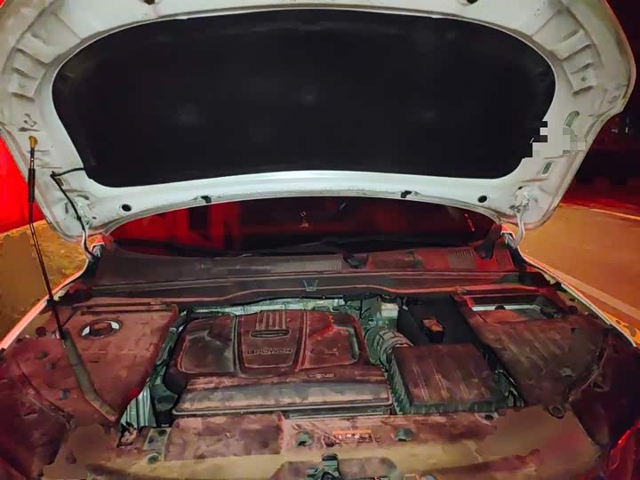 Фото 11 - Geely Coolray