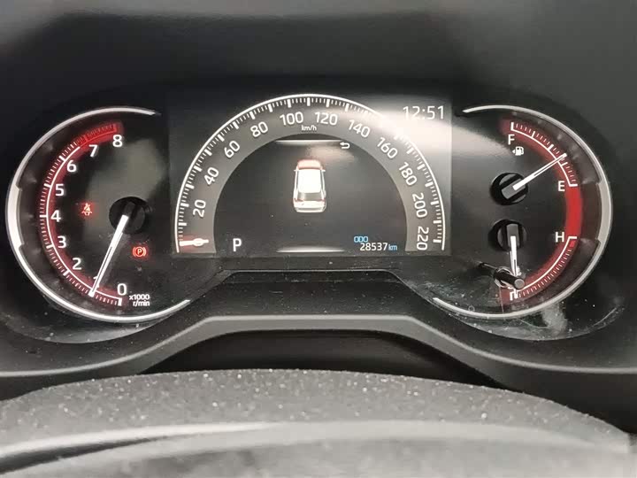 Фото 5 - Toyota RAV4