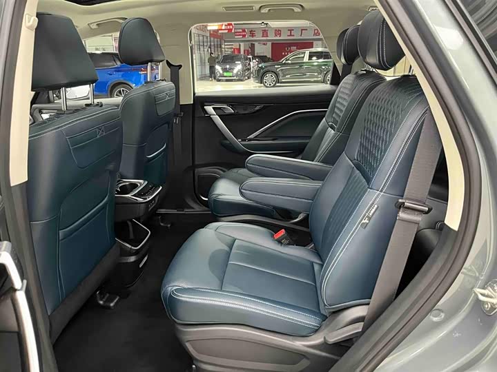 Фото 14 - Geely Jiaji