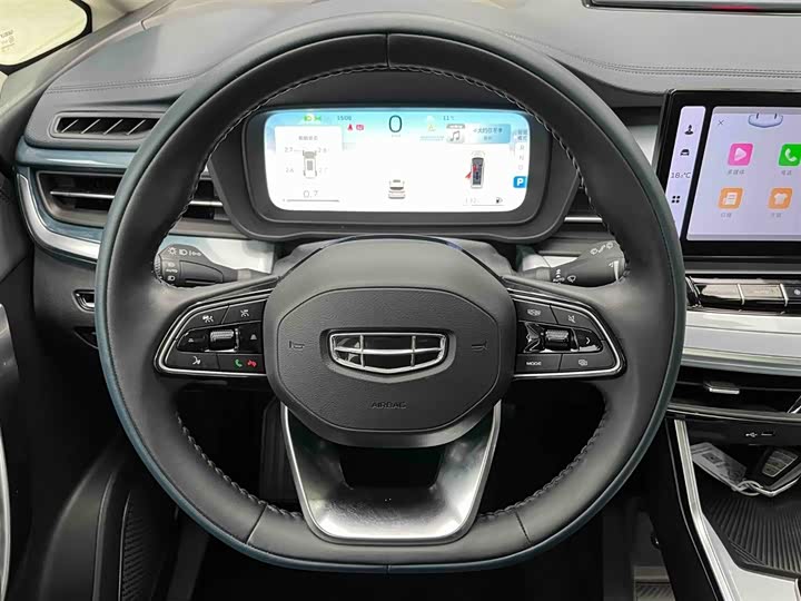 Фото 3 - Geely Jiaji