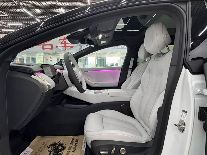 Фото 7 - XPeng F57