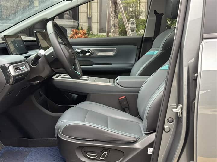 Фото 14 - GAC Aion Y