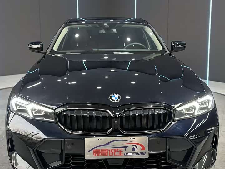 Фото 2 - BMW 3 Series