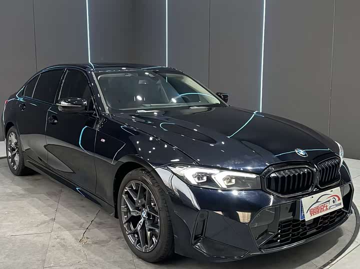 Фото 3 - BMW 3 Series