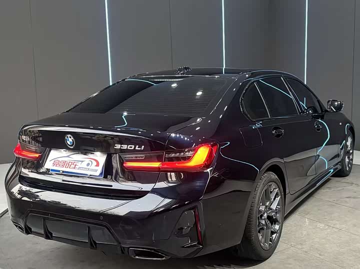 Фото 6 - BMW 3 Series