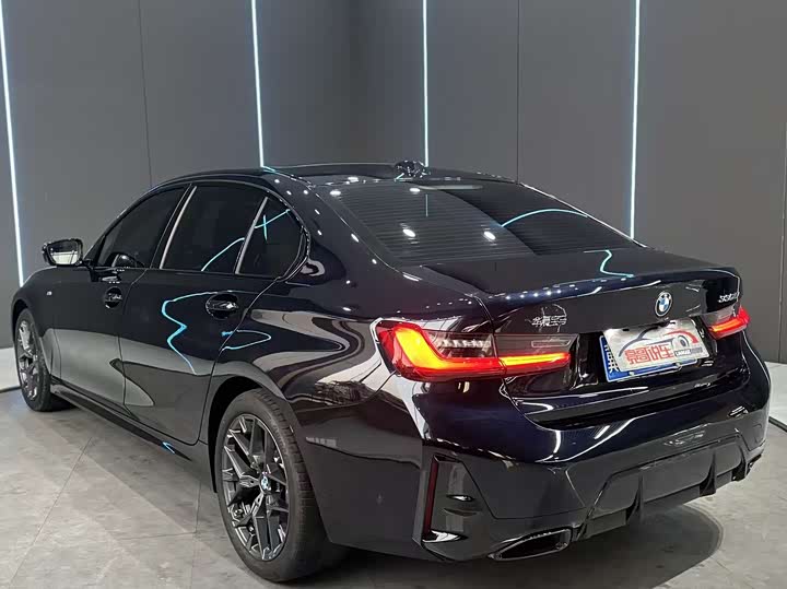 Фото 8 - BMW 3 Series