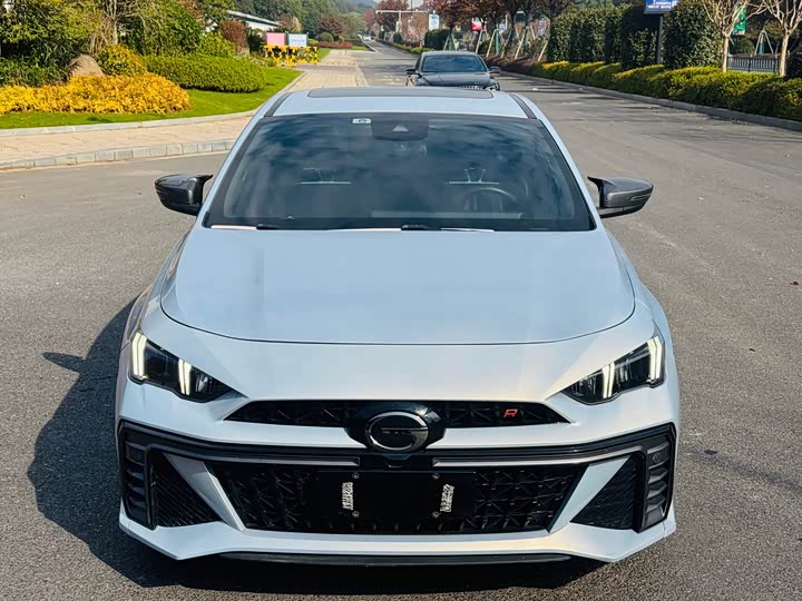 Фото 1 - GAC Trumpchi Empow R