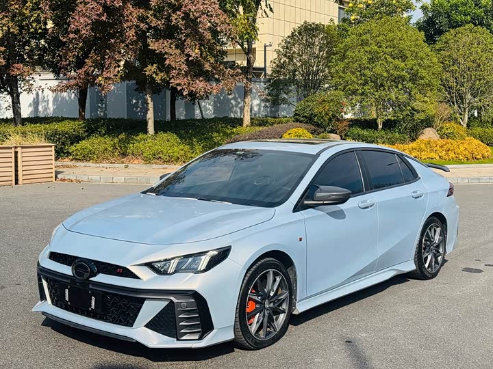 Фото 2 - GAC Trumpchi Empow R