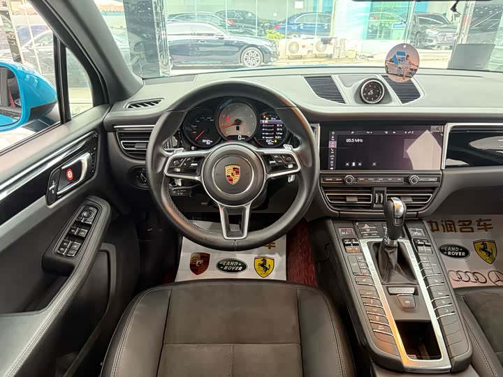 Фото 5 - Porsche Macan