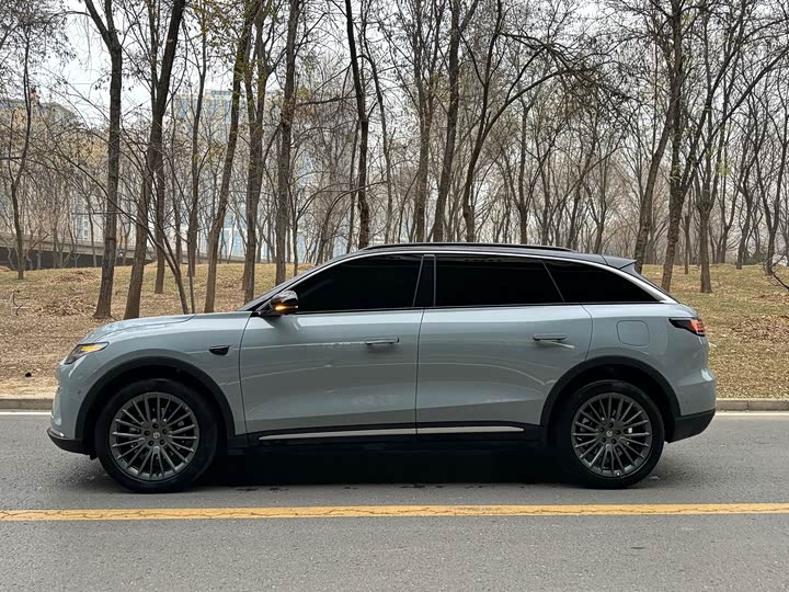 Фото 13 - Leapmotor C11