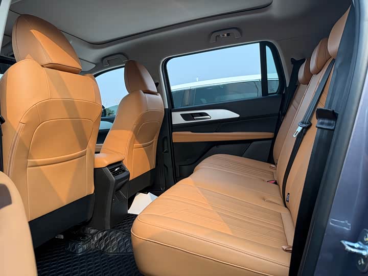 Фото 14 - Haval H5