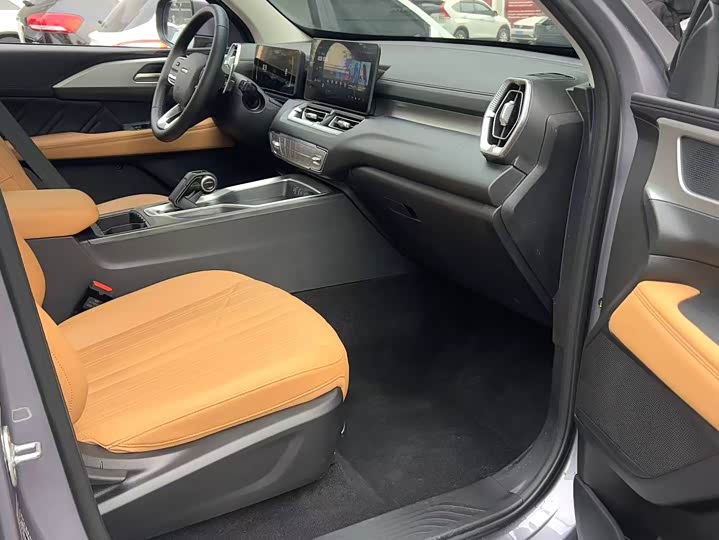 Фото 9 - Haval H5