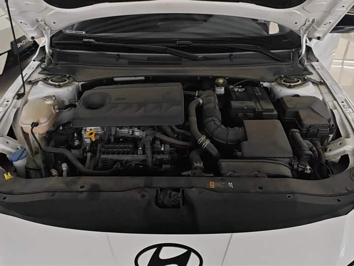 Фото 10 - Hyundai Elantra N line