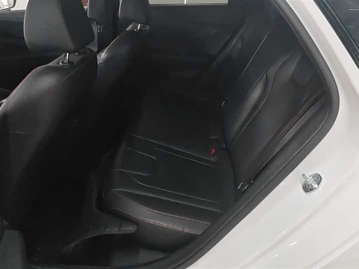 Фото 11 - Hyundai Elantra N line