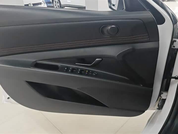 Фото 7 - Hyundai Elantra N line