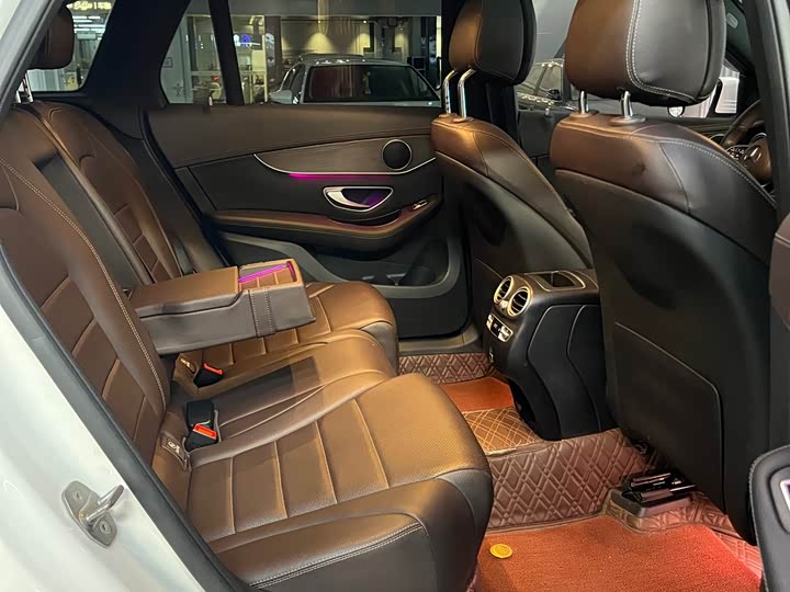 Фото 20 - Mercedes-Benz GLC-Class