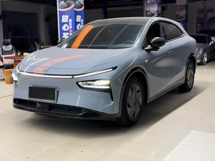 Фото 1 - XPeng G7