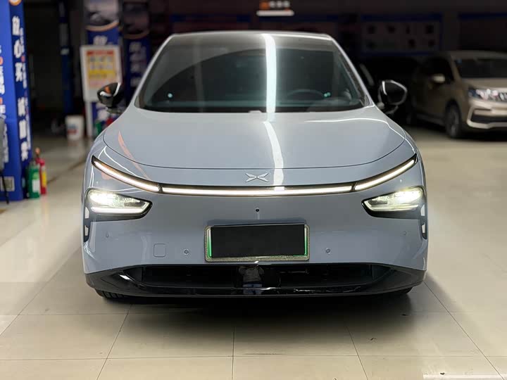 Фото 2 - XPeng G7