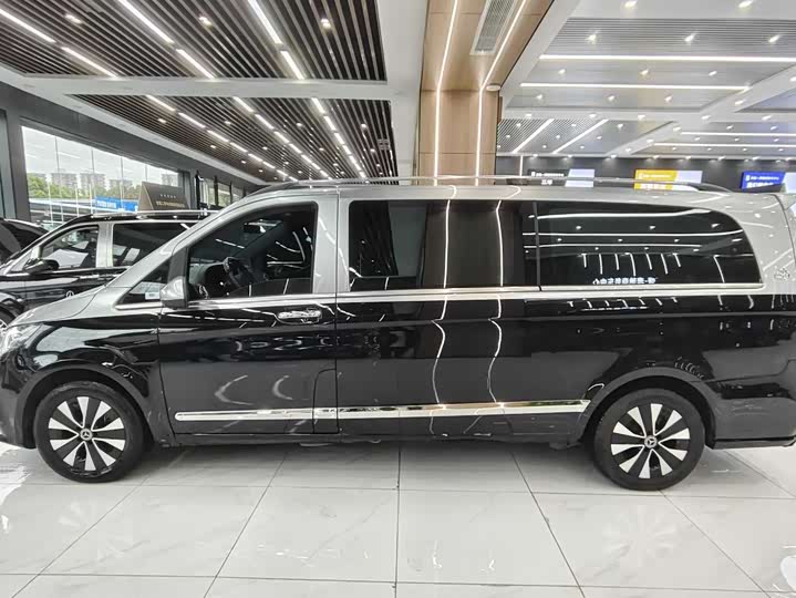 Фото 4 - Mercedes-Benz Vito