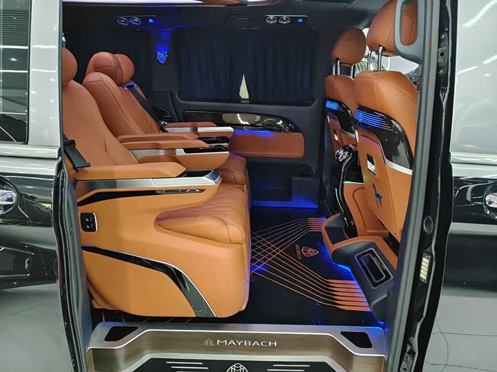 Фото 7 - Mercedes-Benz Vito