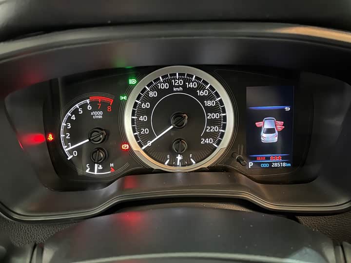 Фото 15 - Toyota Corolla