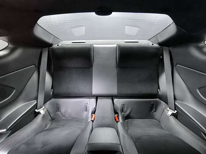 Фото 10 - Subaru BRZ