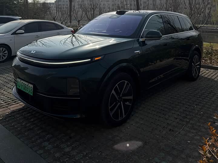 Фото 1 - LiXiang L7