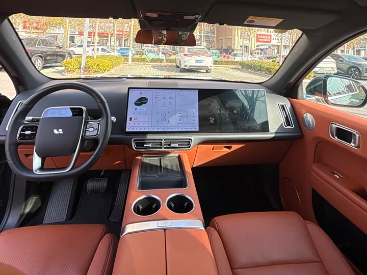 Фото 10 - LiXiang L7