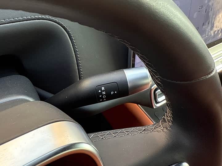 Фото 14 - LiXiang L7