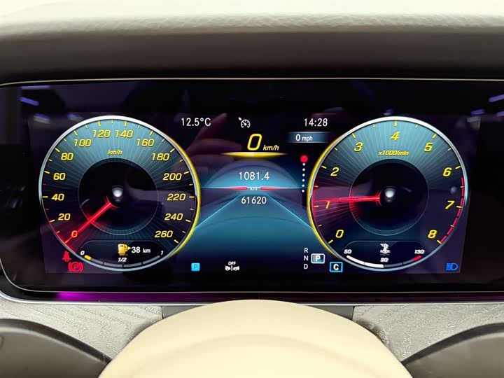 Фото 24 - Mercedes-Benz CLS-Class