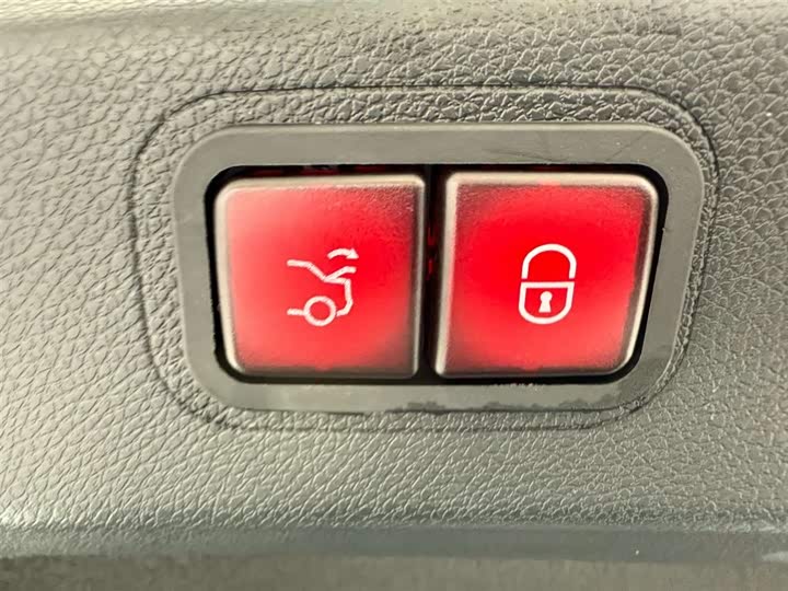 Фото 30 - Mercedes-Benz CLS-Class