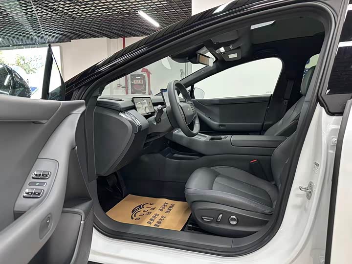 Фото 5 - XPeng F57