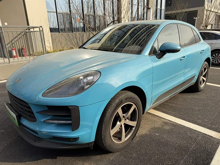 Фото 1 - Porsche Macan