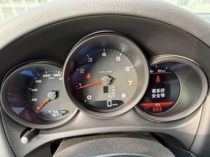 Фото 7 - Porsche Macan