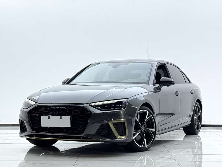 Фото 1 - Audi A4L