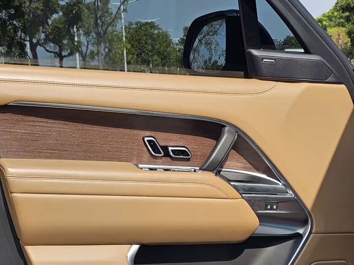 Фото 12 - Land Rover Range Rover