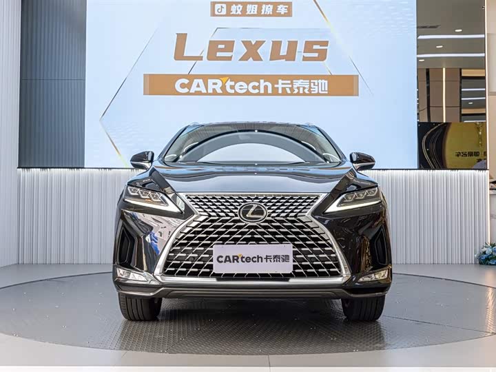 Фото 2 - Lexus RX